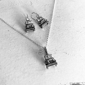 Jeep Necklace - Sterling Silver Jeep Necklace - Front of Jeep
